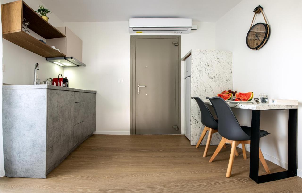 Gaia Maisonettes Nea Kallikrateia Exterior photo